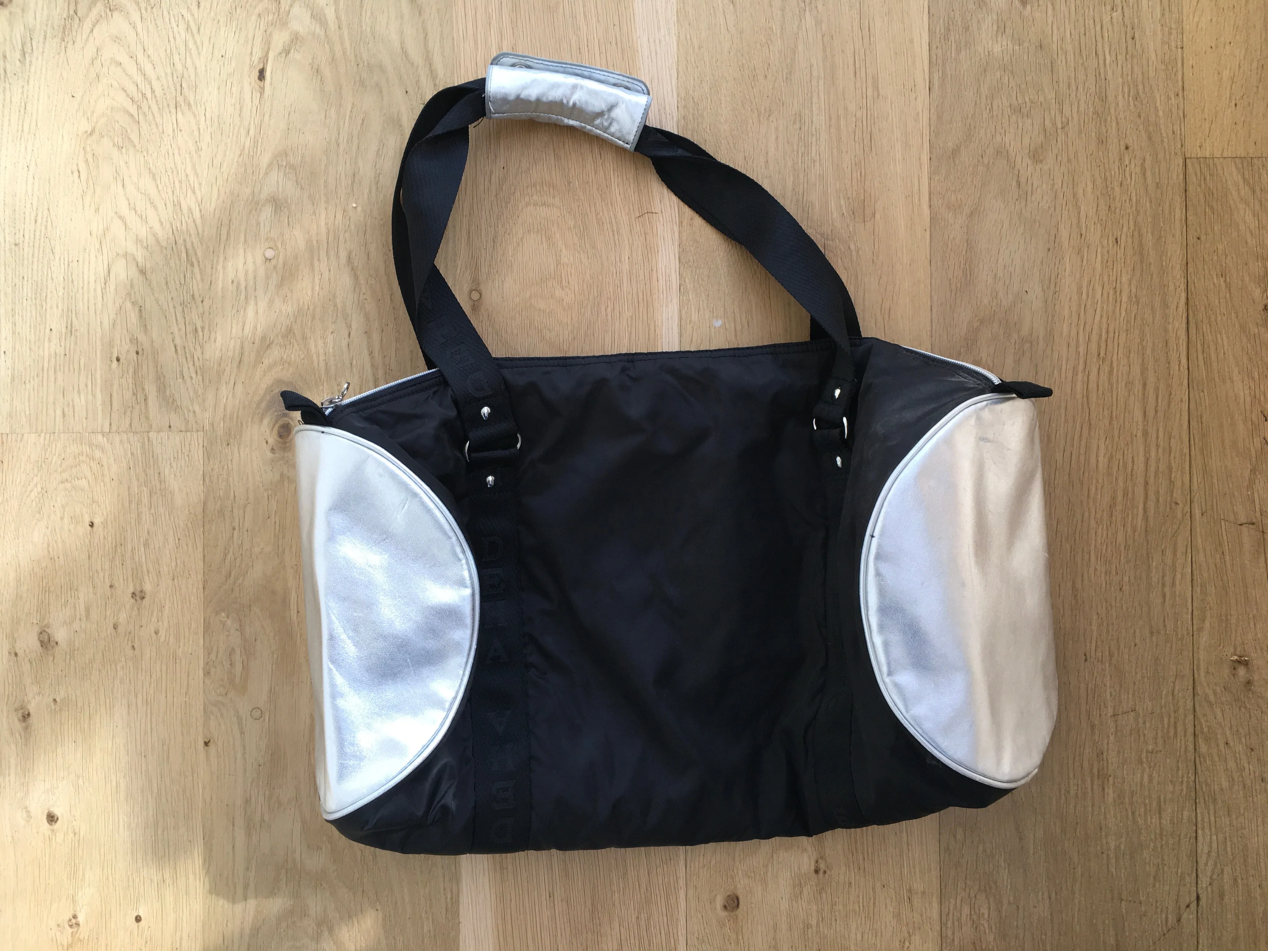 DEHA Active Sport Fitness Bag Black/ Silver men