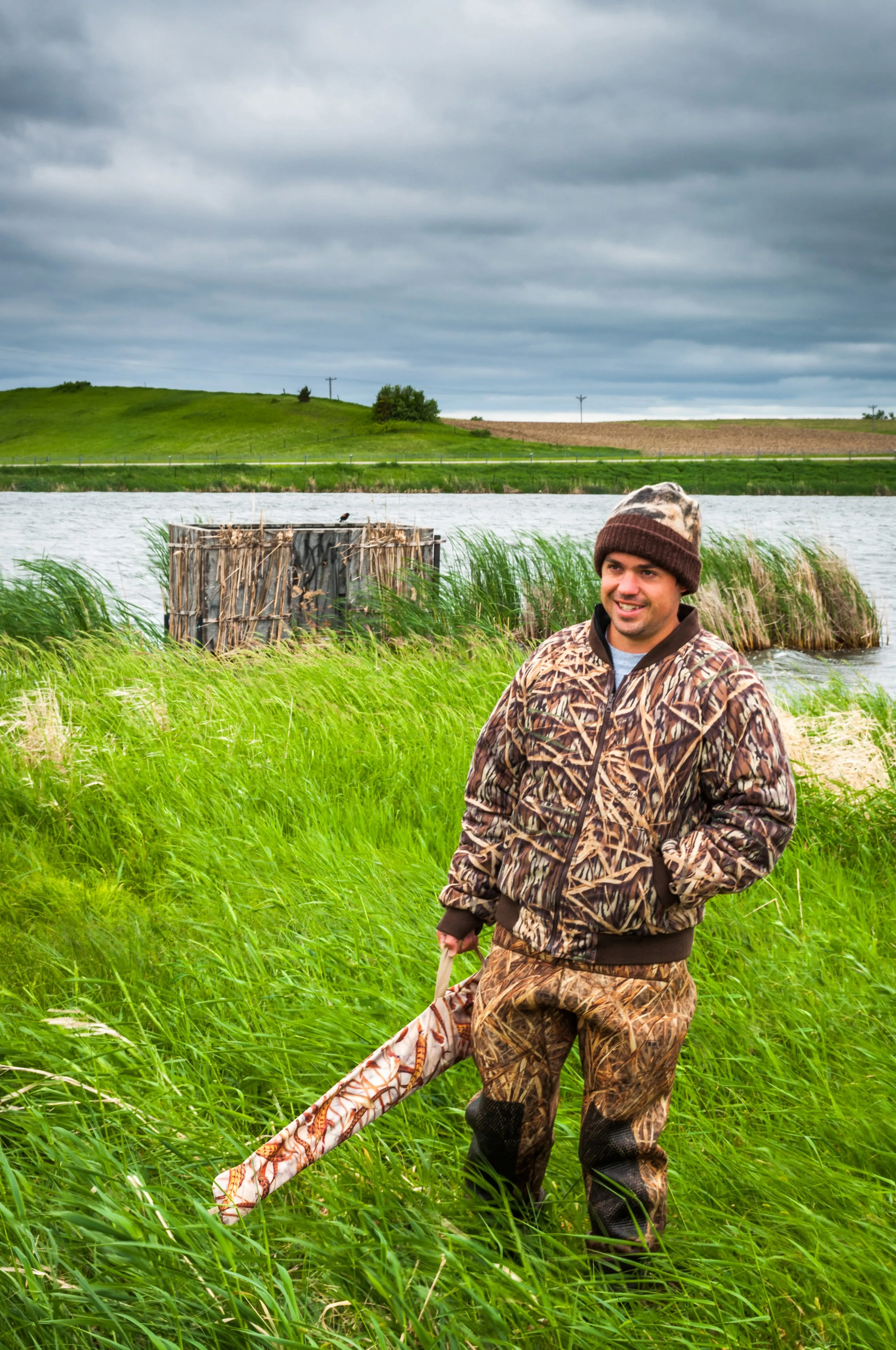 DU-HA 90520 Dri-Hide™ Shotgun Protector; Flushing Pheasants; w/o Adjustable Sling; Tan;