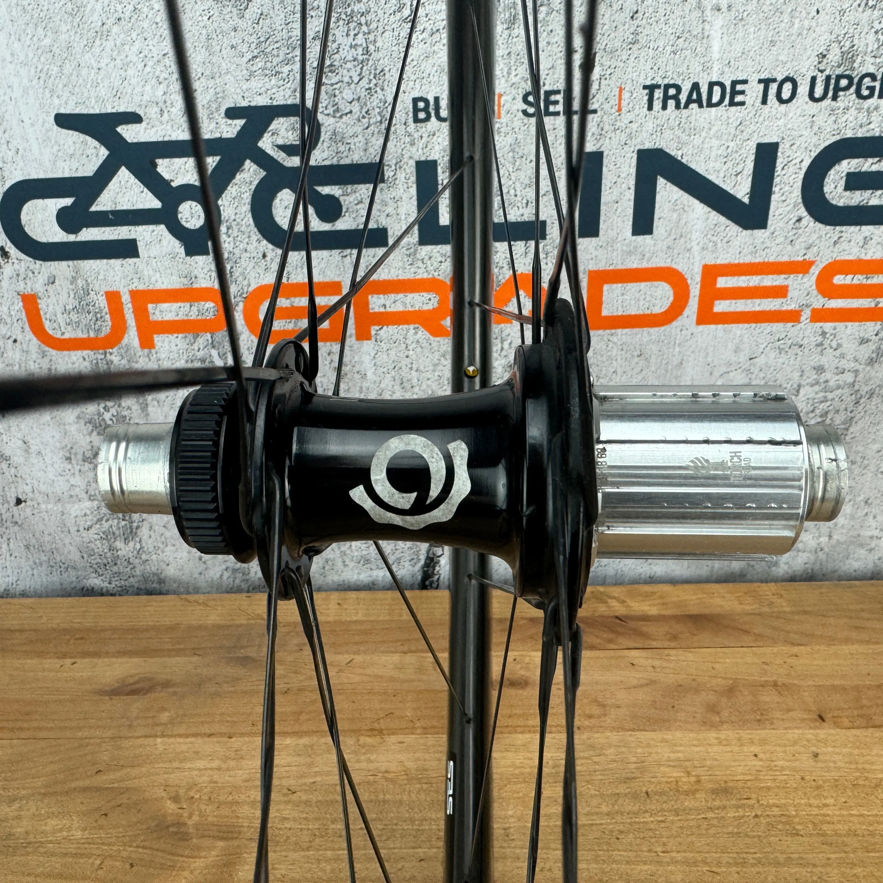 Enve SES 3.4 Carbon Clincher Disc Wheelset 700c Industry Nine Hubs 1427g