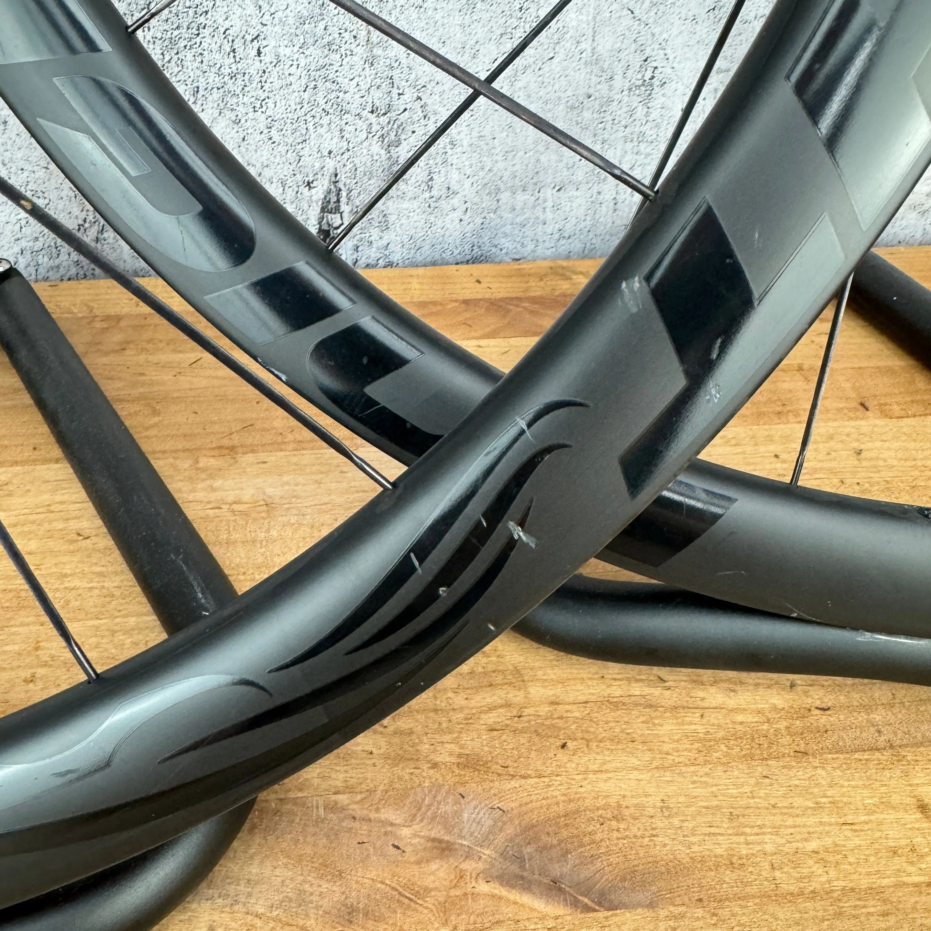 Knight Composites Carbon Clincher Disc Brake Wheelset 700c DT Swiss 240s