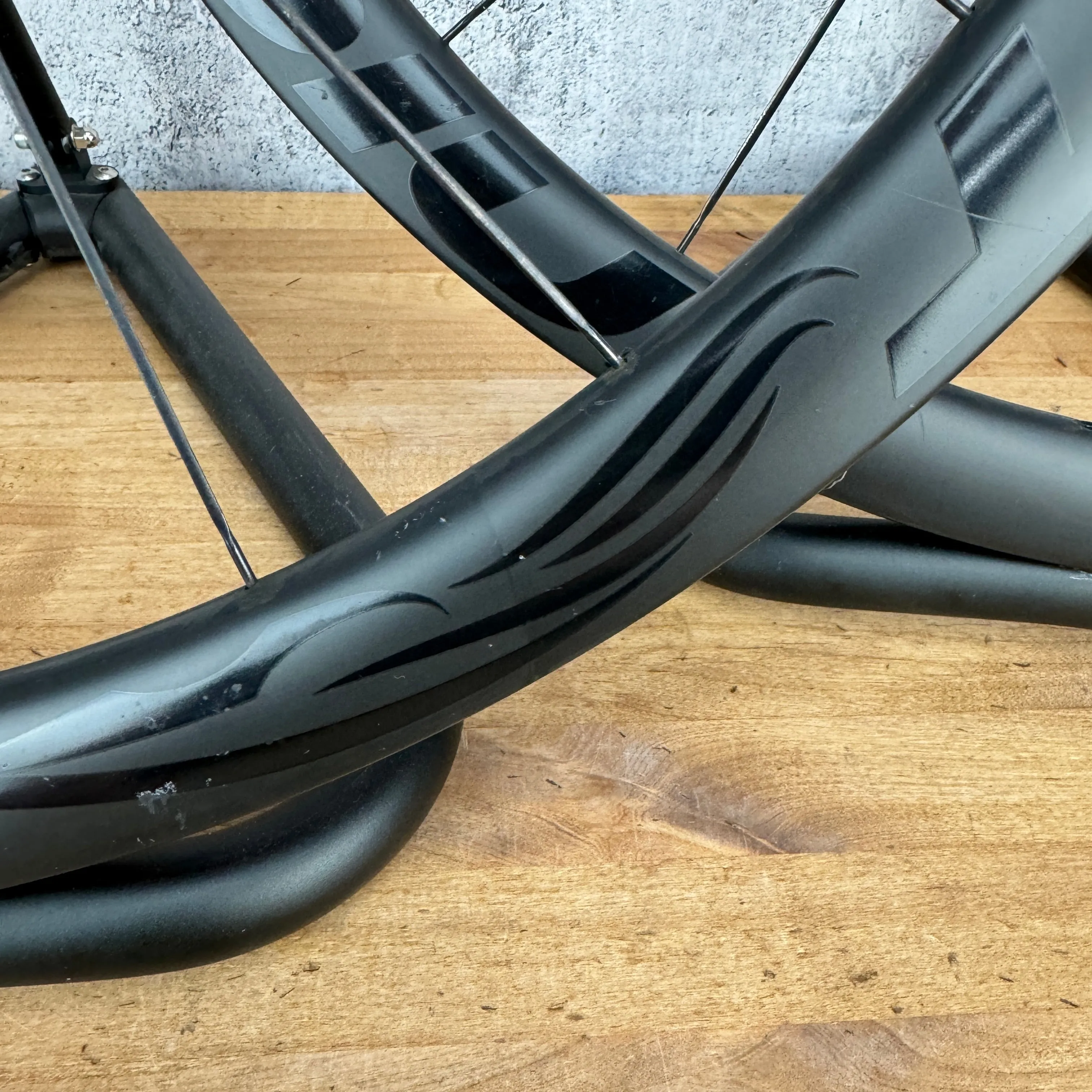 Knight Composites Carbon Clincher Disc Brake Wheelset 700c DT Swiss 240s