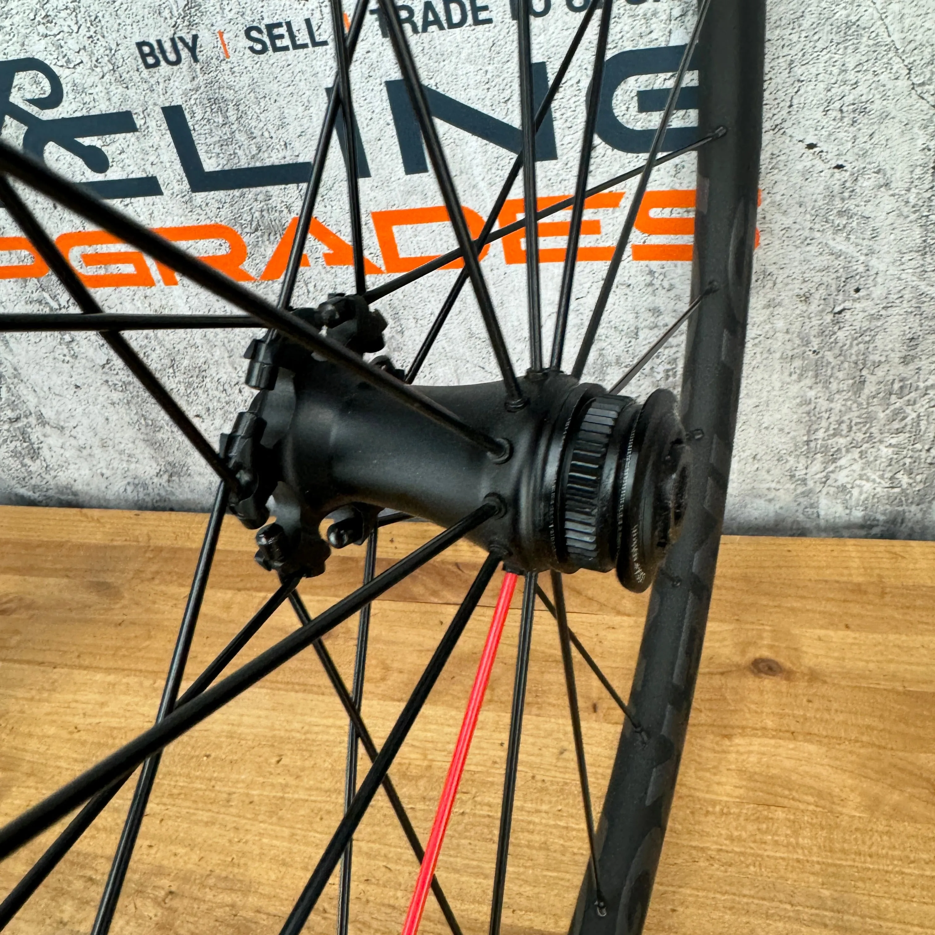 Low Mile! Spinergy GXX Carbon Disc Brake Tubeless Gravel Bike Wheelset 700c