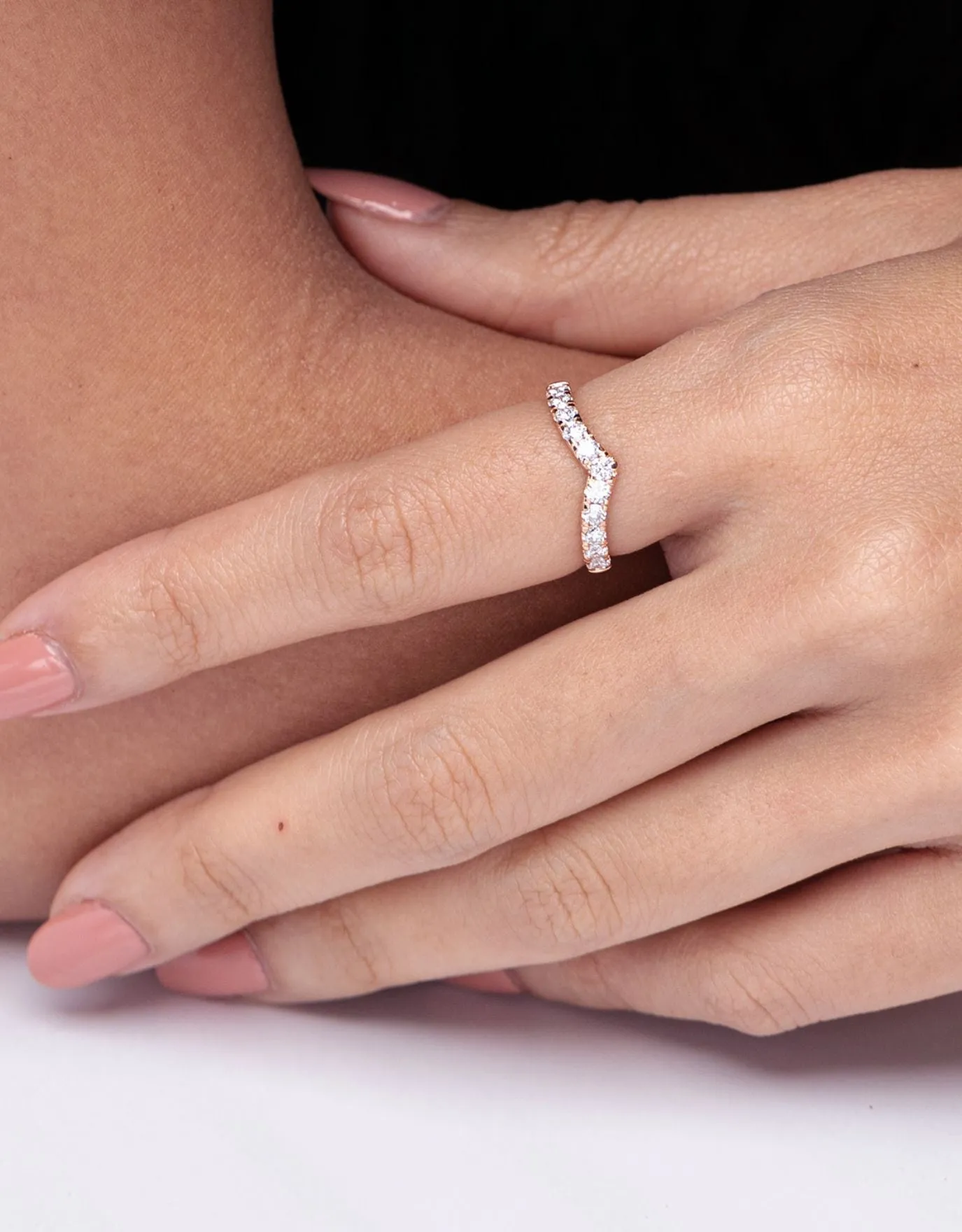 LVC Petit Precieux Desire Diamond Wedding Band