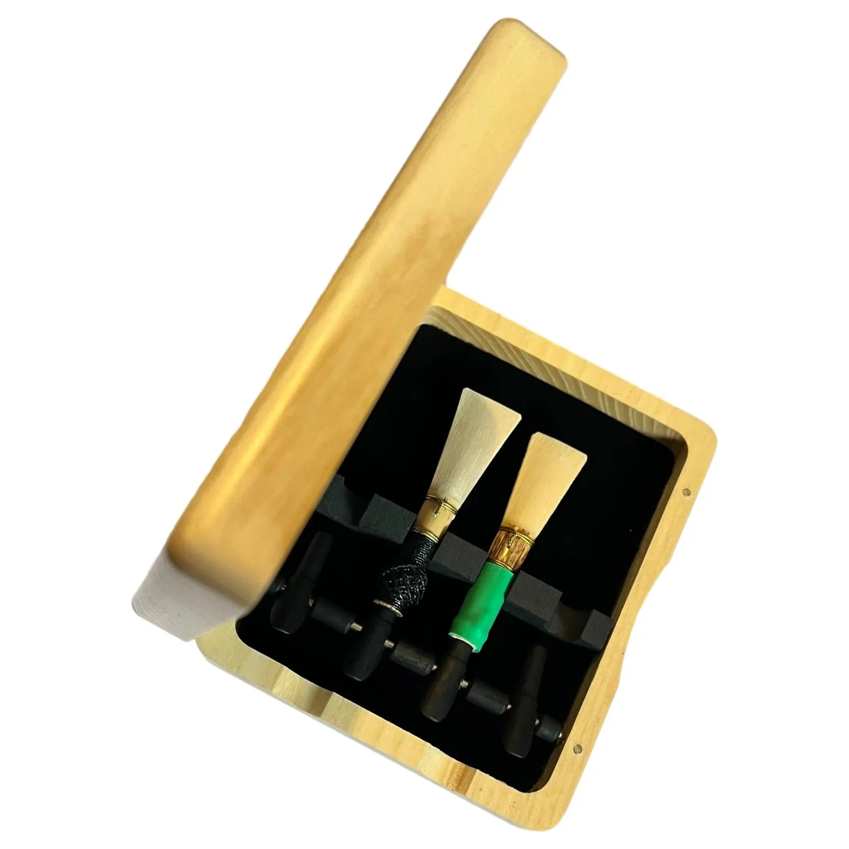 Natural Wood Bassoon Reed Case (4 reeds with pegs)