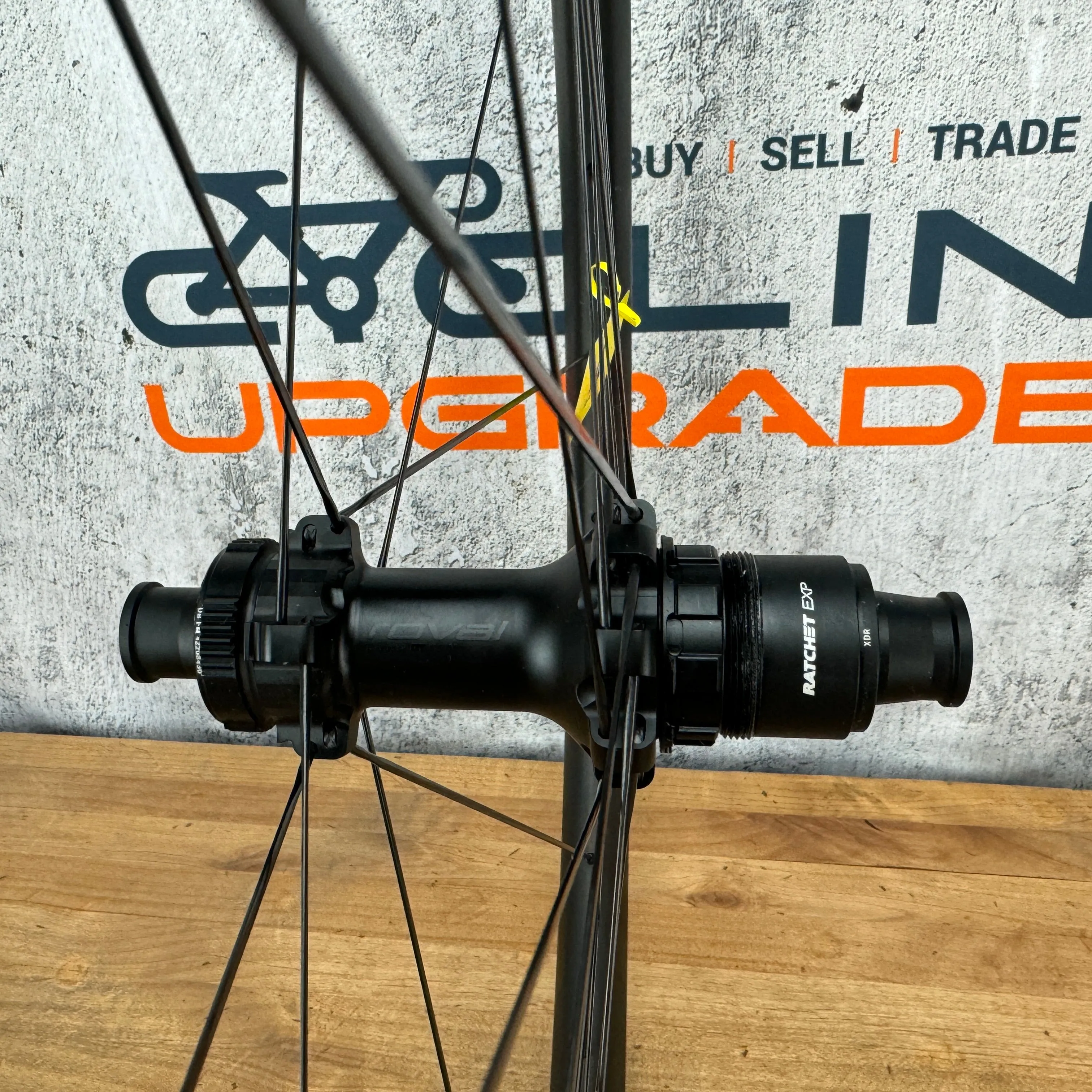 New! 2025 Roval Terra CLX II Carbon Tubeless Gravel Disc Wheelset DT 180 Ceramic