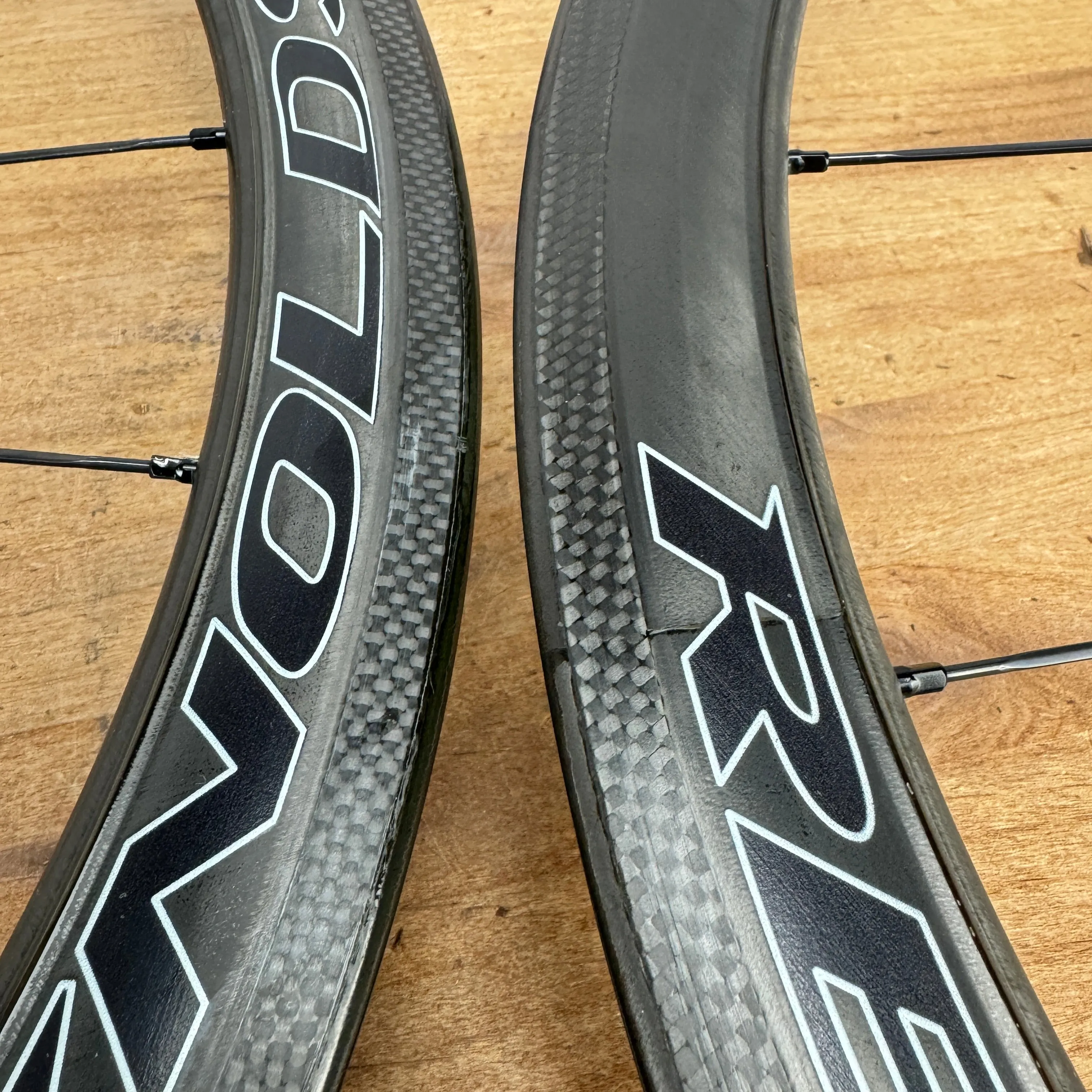Reynolds Assault SLG 41mm Carbon Rim Brake Tubeless Road Bike Wheelset 700c