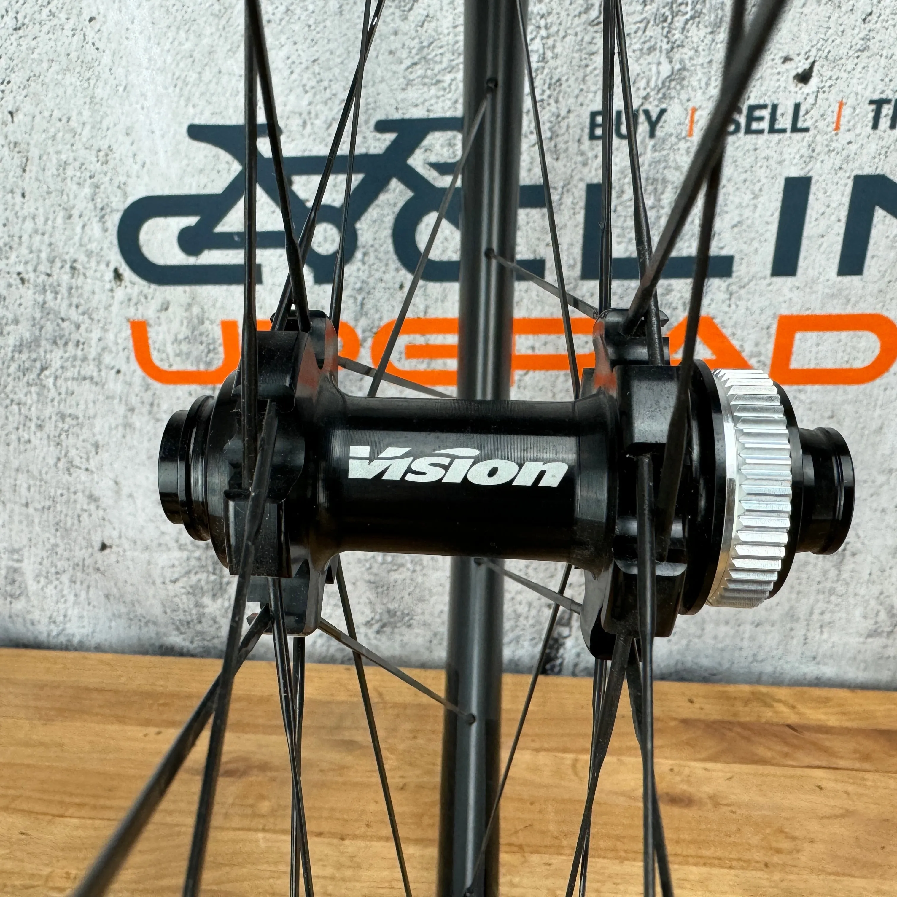 Vision SC 40 Carbon Tubeless Disc Brake Wheelset 700c 1625g