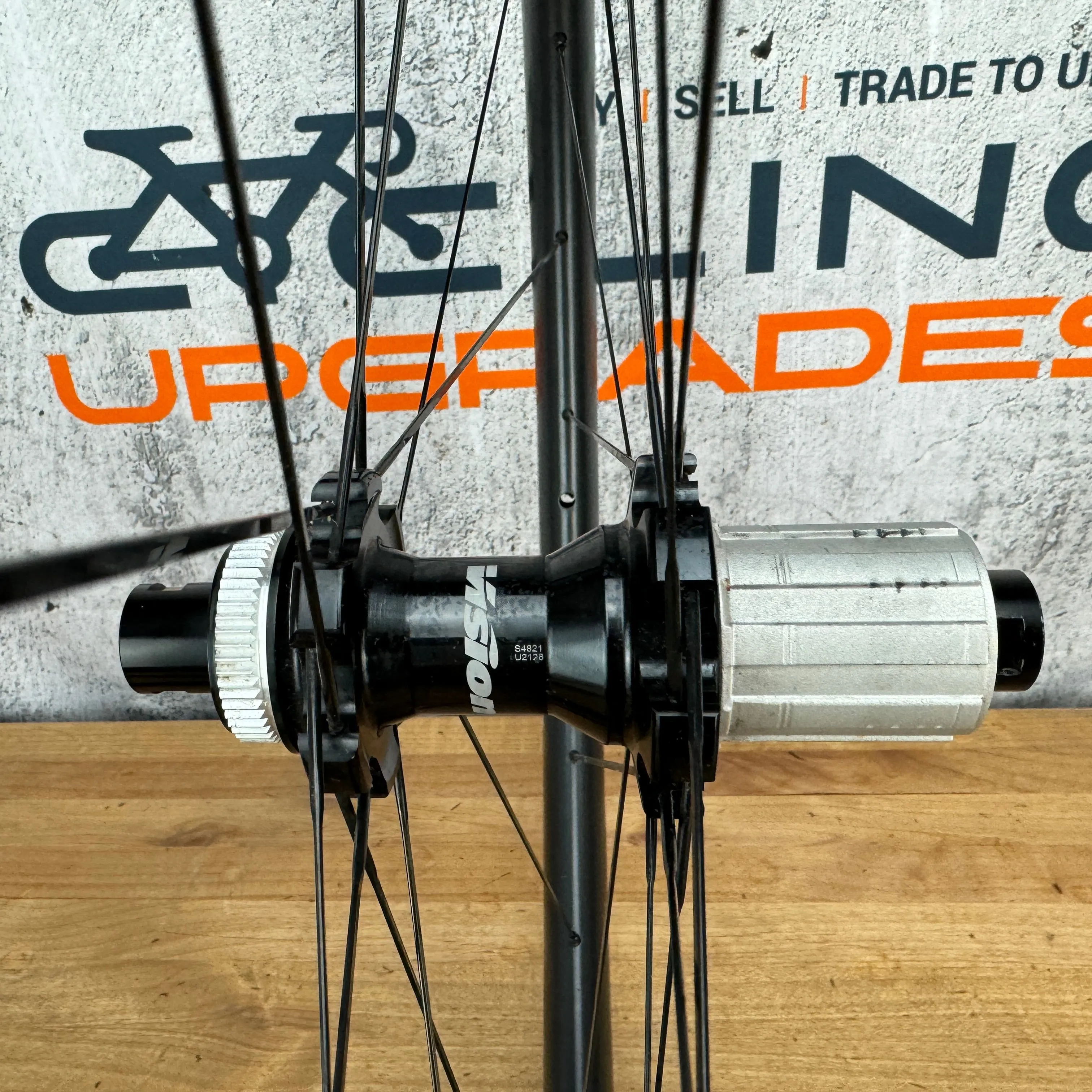 Vision SC 40 Carbon Tubeless Disc Brake Wheelset 700c 1625g