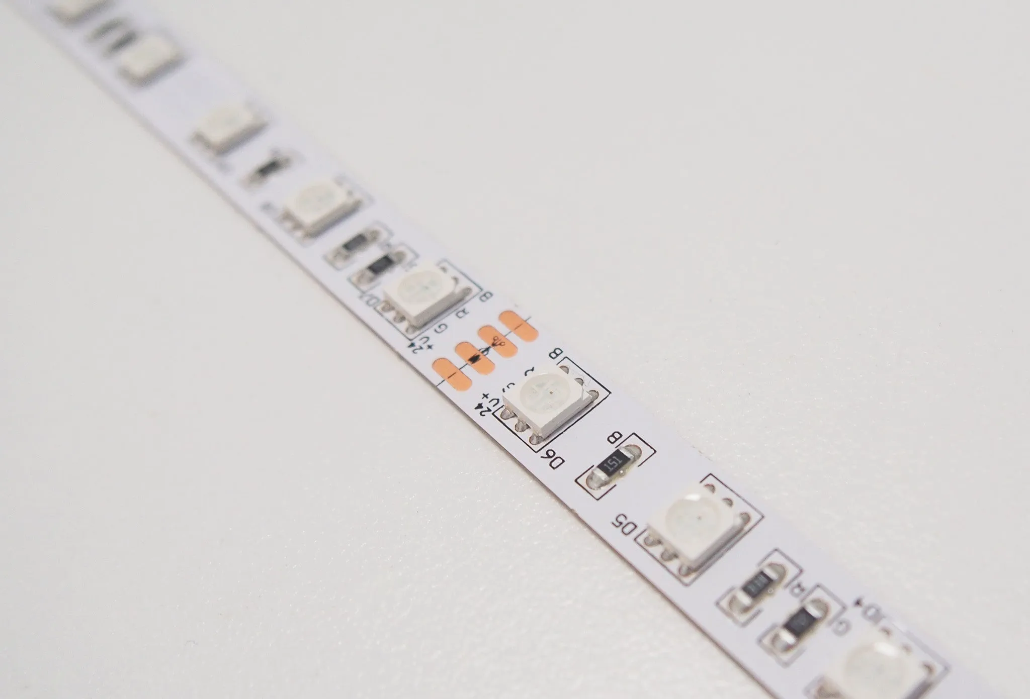 YUJILEDS® 3-in-1 RGB LED Flexible Strip - 60 LEDs/m - 5m/Reel