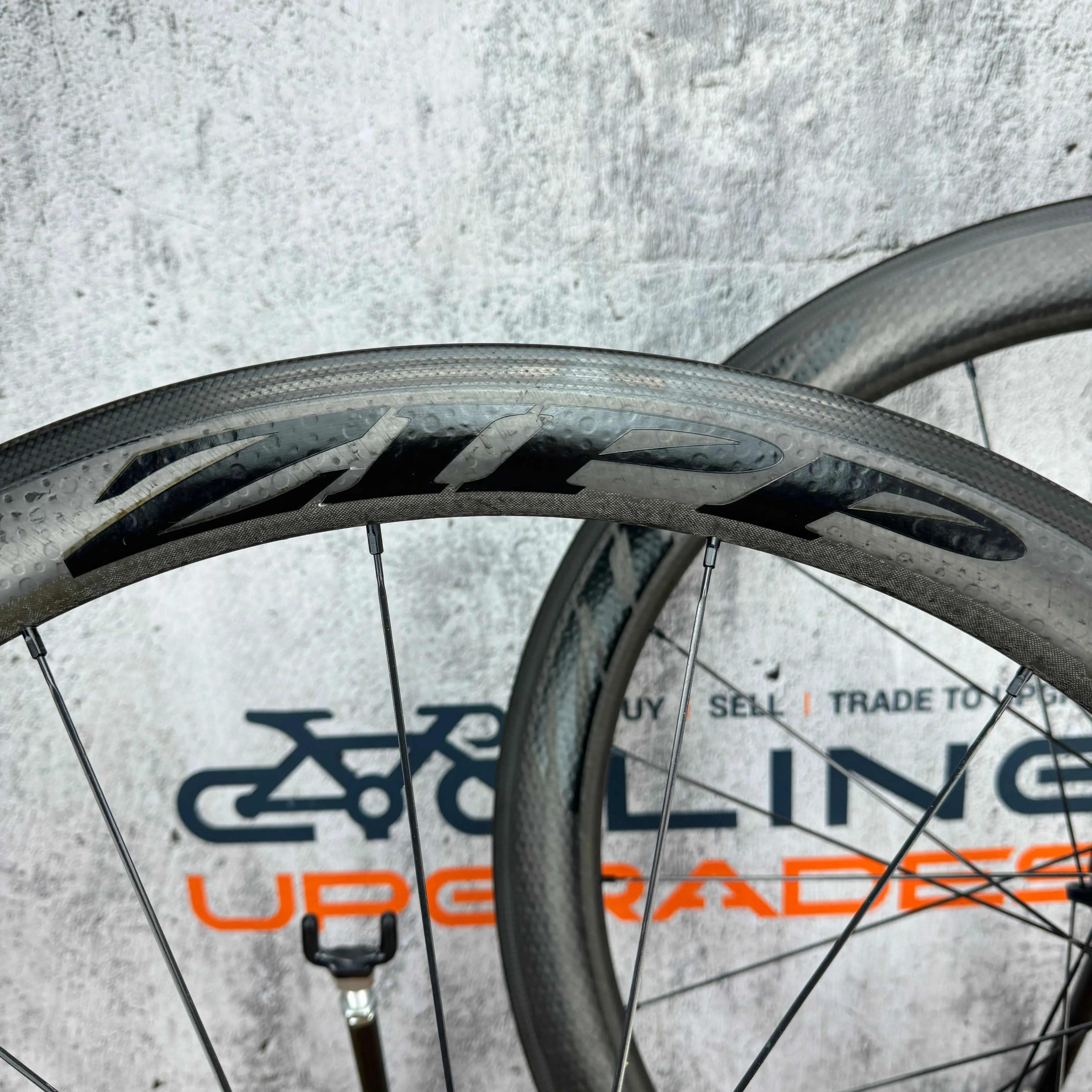 Zipp 303/404 Firecrest Carbon Clincher Wheelset 700c Rim Brake 77/177 Hubs 1661g