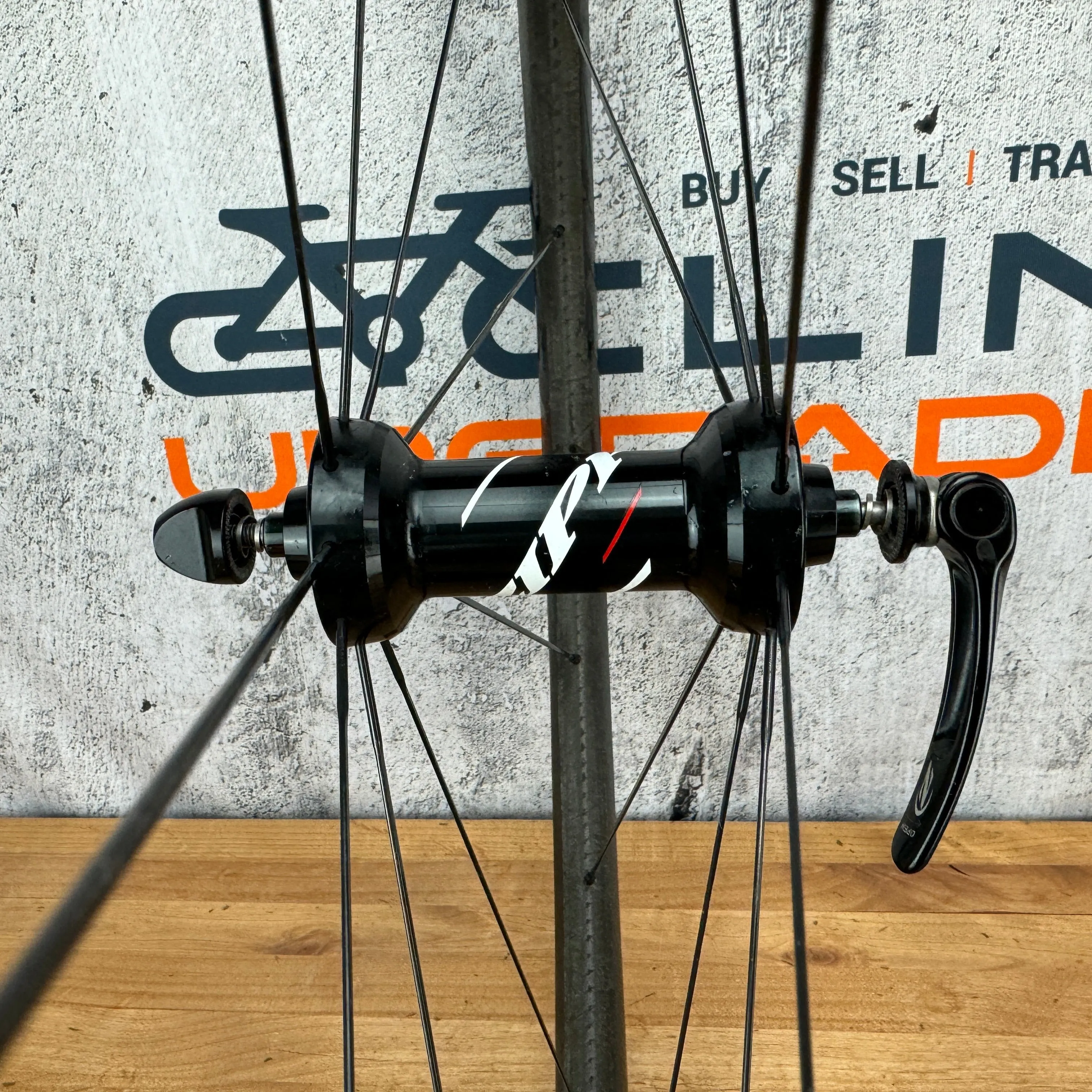 Zipp 303/404 Firecrest Carbon Clincher Wheelset 700c Rim Brake 77/177 Hubs 1661g