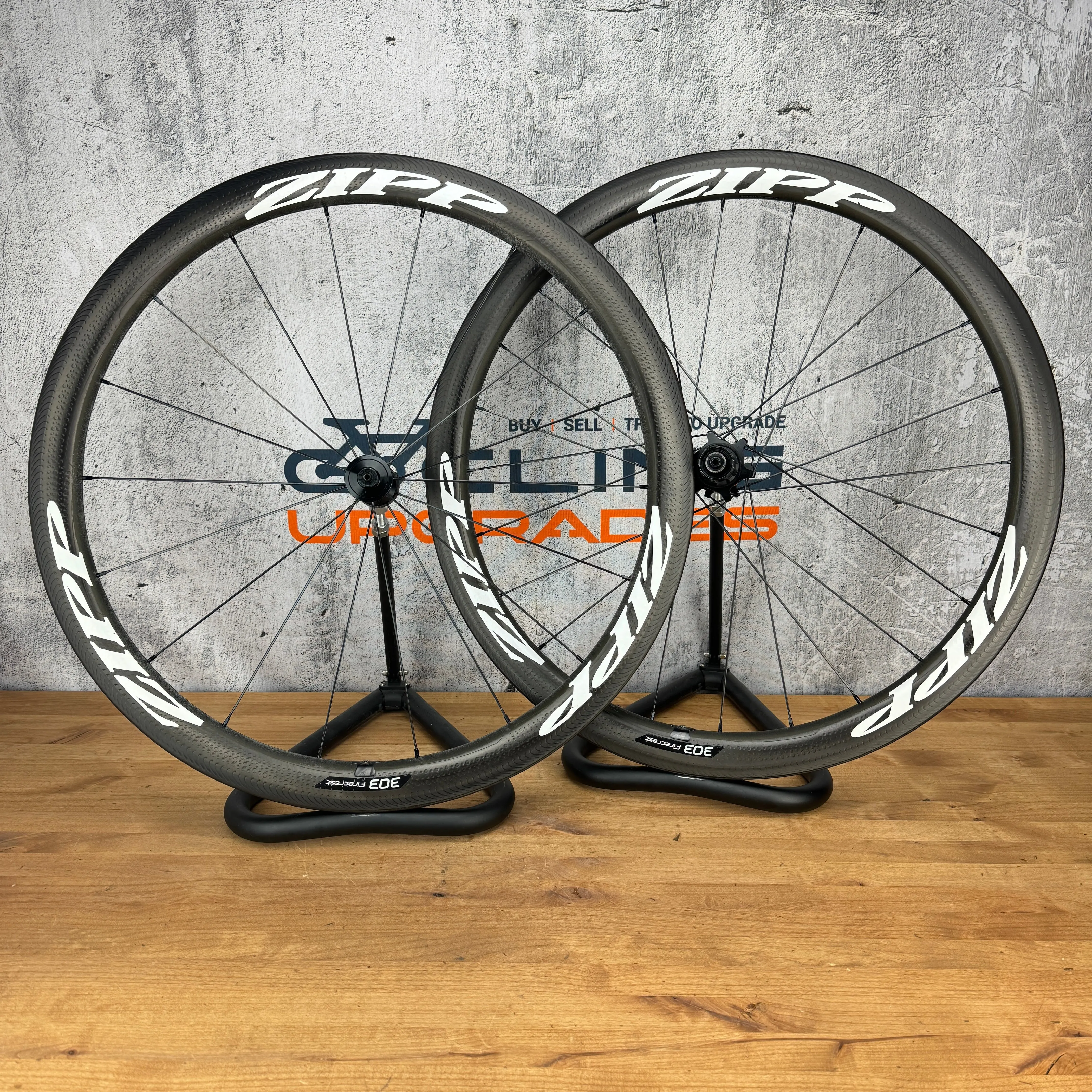 Zipp Firecrest 303 Showstopper Carbon Clincher Wheelset 700c Rim Brake 1544g